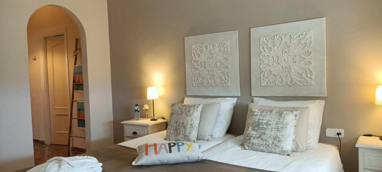 B&B Villa Deseada Periana ภายนอก รูปภาพ